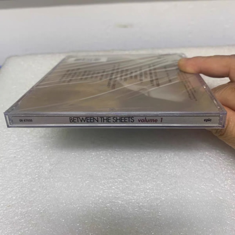 Between The Sheets Volume 1 Mu - Audio Music Volume recensie en prijs